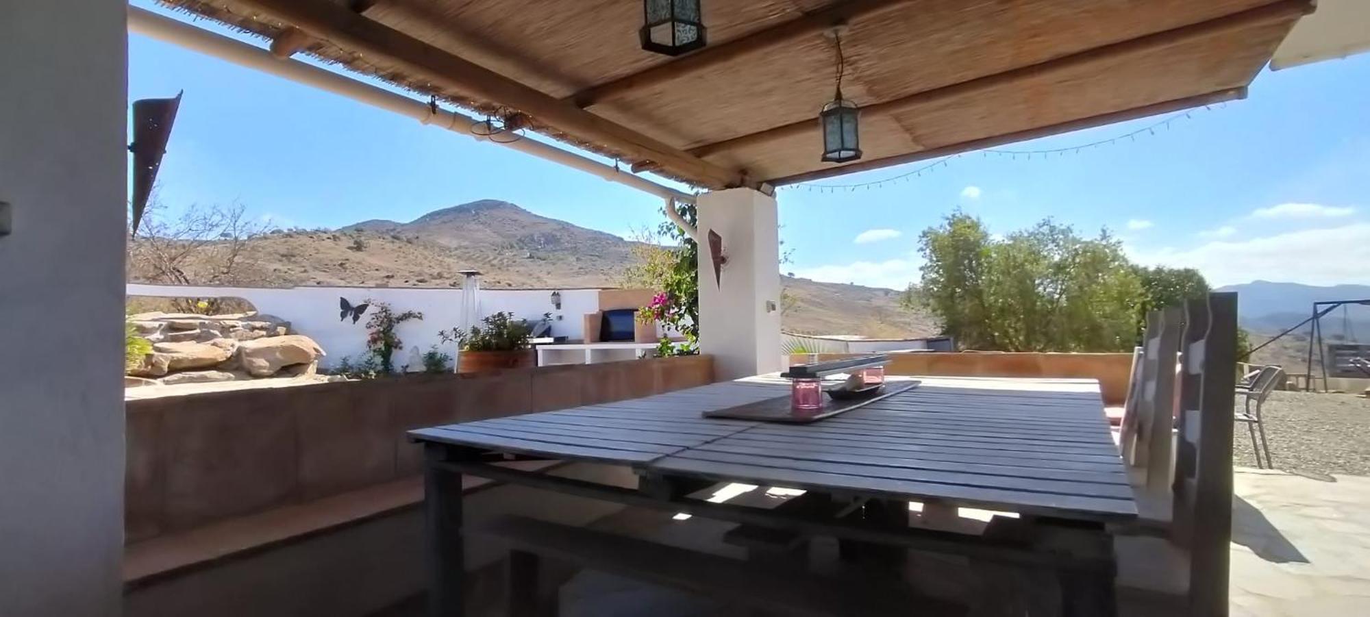 مبيت وإفطار ألورا Casa Ceratonia المظهر الخارجي الصورة